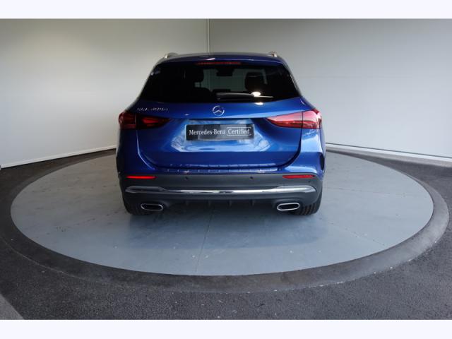 Mercedes Benz Gla image 9
