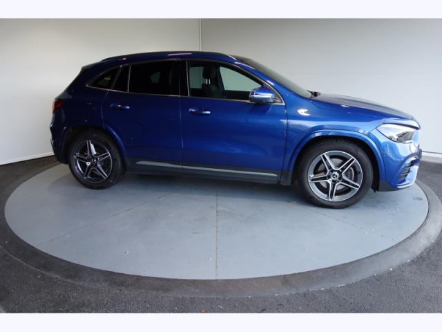 Mercedes Benz Gla image 6
