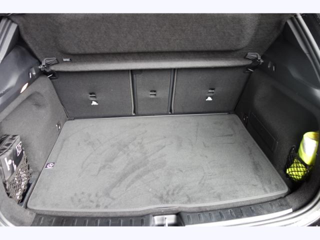 Mercedes Benz Gla image 9