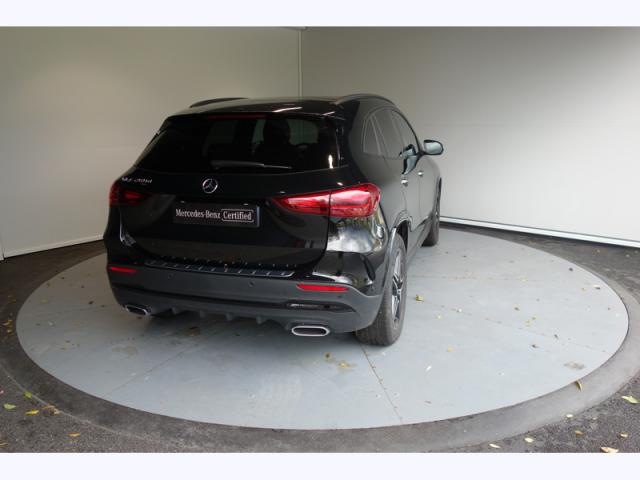 Mercedes Benz Gla image 4