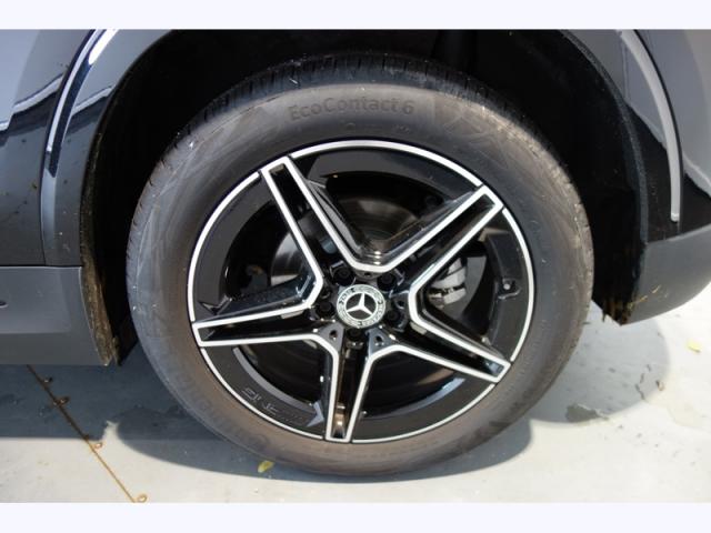 Mercedes Benz Gla image 6