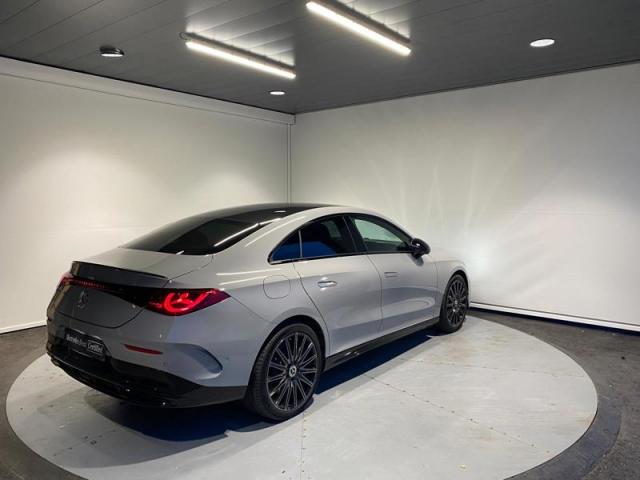 Mercedes Benz Cla image 9