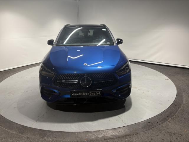Mercedes Benz Gla image 8