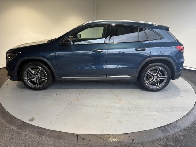 Mercedes Benz Gla image 2