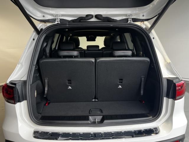 Mercedes Benz Eqb image 7