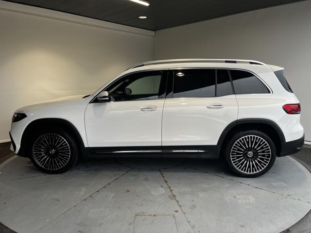 Mercedes Benz Eqb image 9