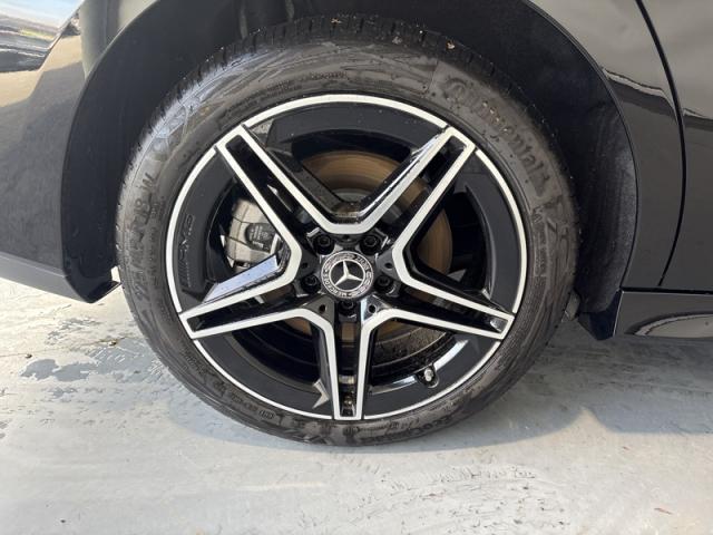 Mercedes Benz Cla image 7