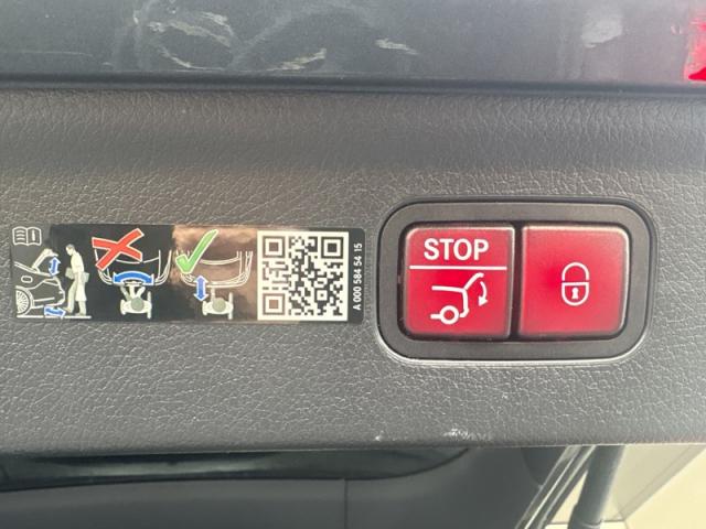 Mercedes Benz Eqe image 3