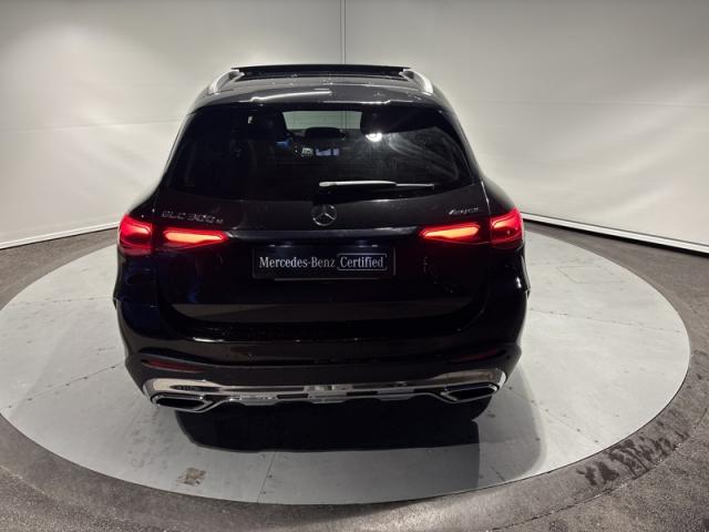 Mercedes Benz Glc image 9