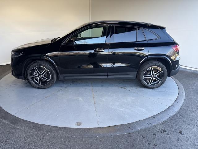 Mercedes Benz Eqa image 4