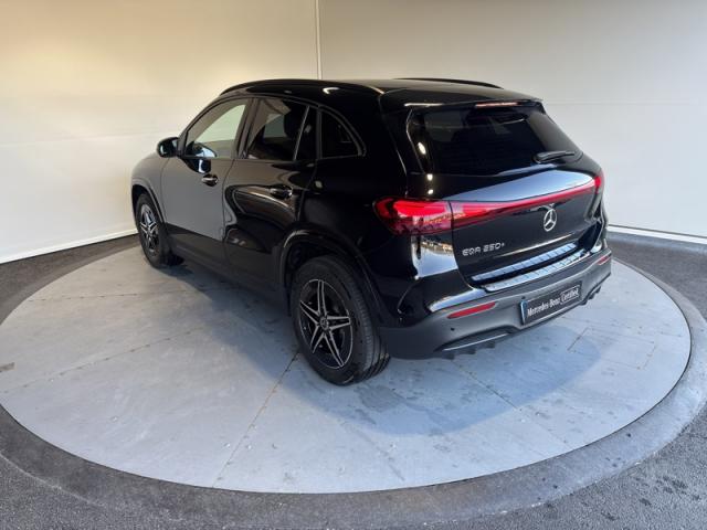 Mercedes Benz Eqa image 9