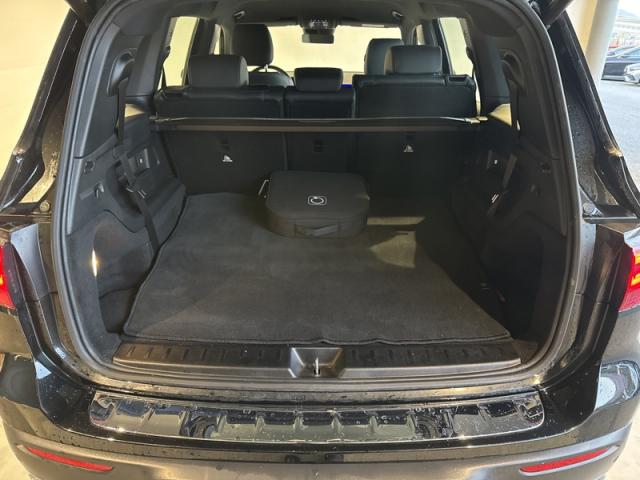 Mercedes Benz Eqb image 5