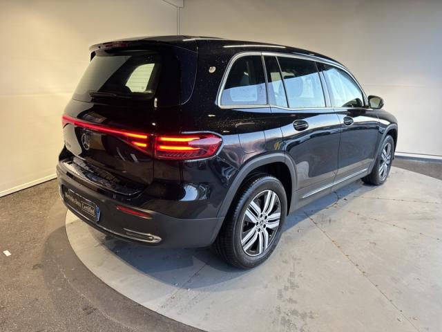 Mercedes Benz Eqb image 2