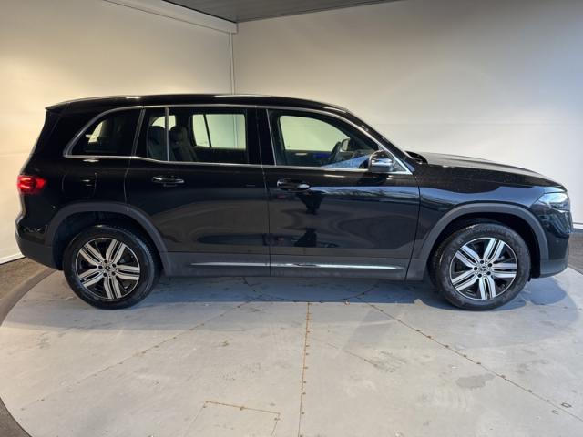 Mercedes Benz Eqb image 6