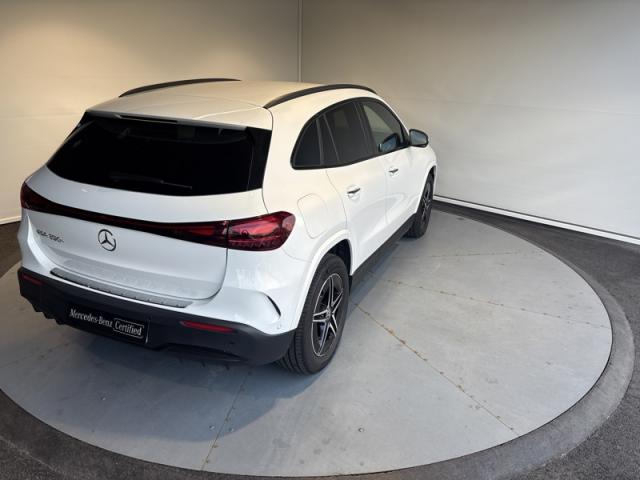 Mercedes Benz Eqa image 5