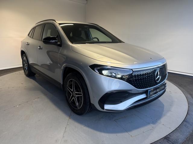 Mercedes Benz Eqa image 3