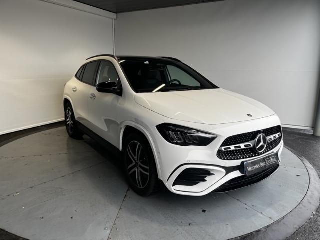 Mercedes Benz Gla image 8