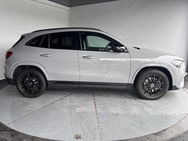 Mercedes Benz Gla image 5