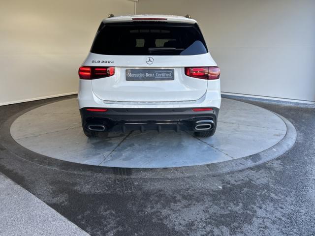 Mercedes Benz Glb image 3