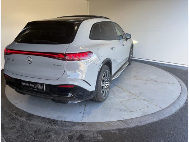 Mercedes Benz Eqs image 9