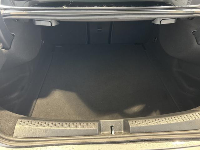 Mercedes Benz Cla image 5