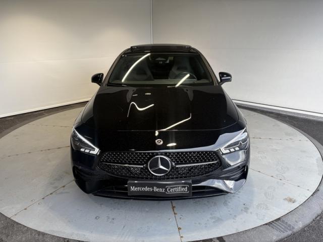 Mercedes Benz Cla image 8