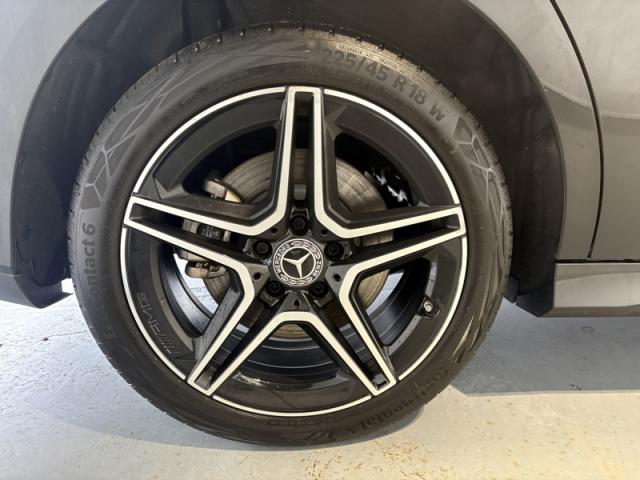 Mercedes Benz Cla Shooting Brake image 9