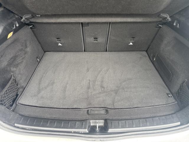 Mercedes Benz Gla image 4