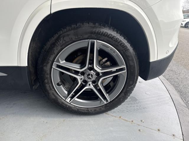 Mercedes Benz Gla image 9