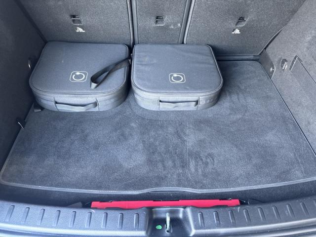 Mercedes Benz Gla image 5