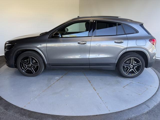 Mercedes Benz Gla image 8