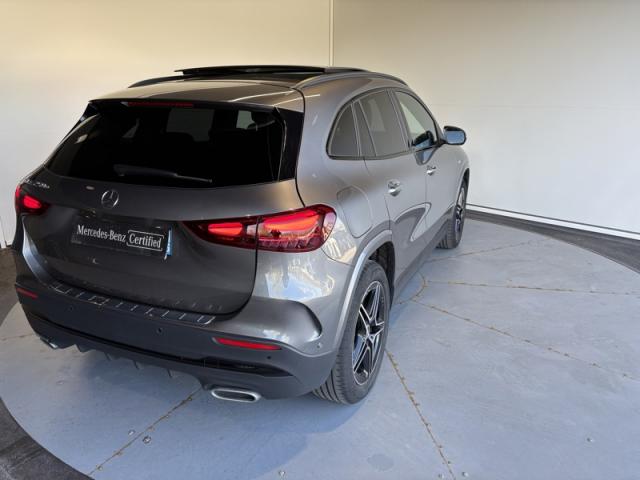 Mercedes Benz Gla image 9