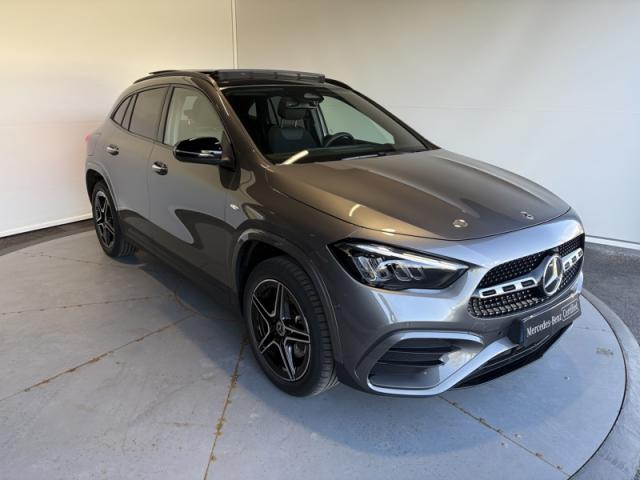 Mercedes Benz Gla image 6