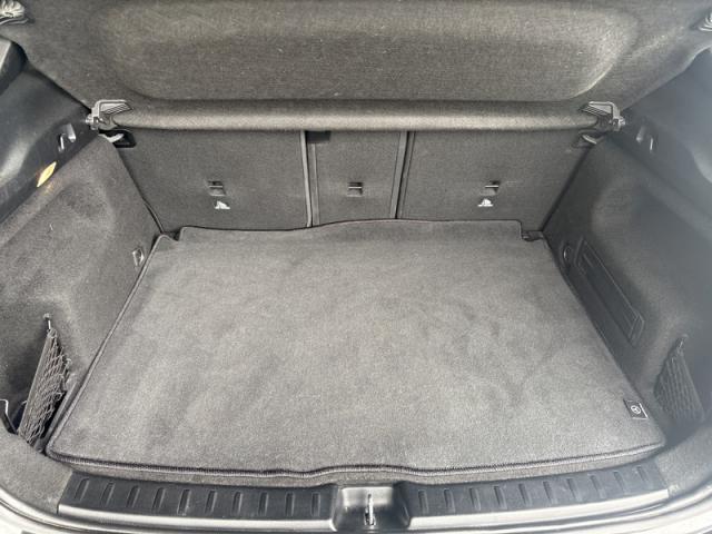 Mercedes Benz Gla image 5