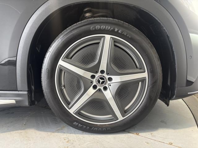 Mercedes Benz Eqe image 6