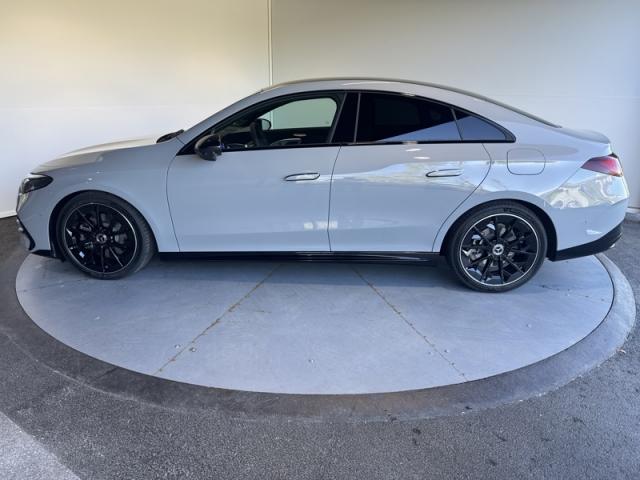 Mercedes Benz Cla image 8