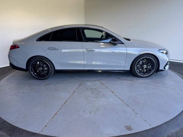 Mercedes Benz Cla image 9