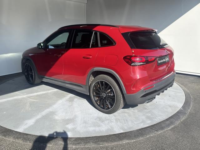 Mercedes Benz Gla image 2
