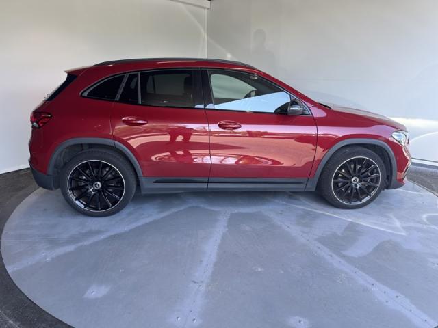 Mercedes Benz Gla image 7