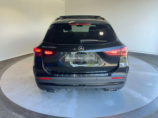 Mercedes Benz Gla image 9