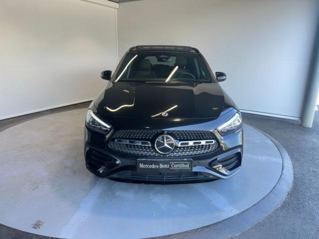 Mercedes Benz Gla image 8
