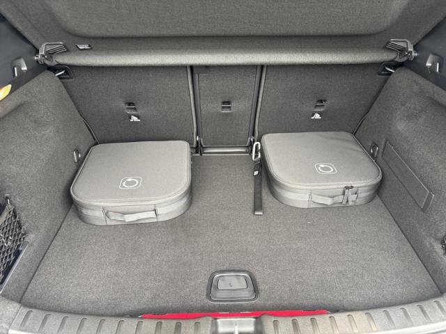 Mercedes Benz Gla image 3