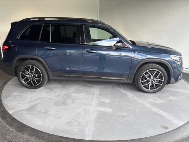 Mercedes Benz Eqb image 6