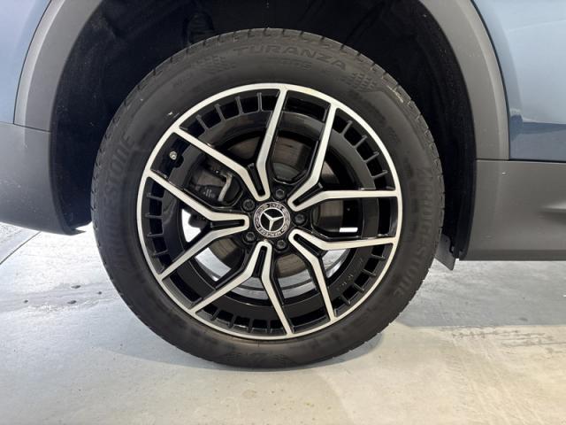 Mercedes Benz Eqb image 1