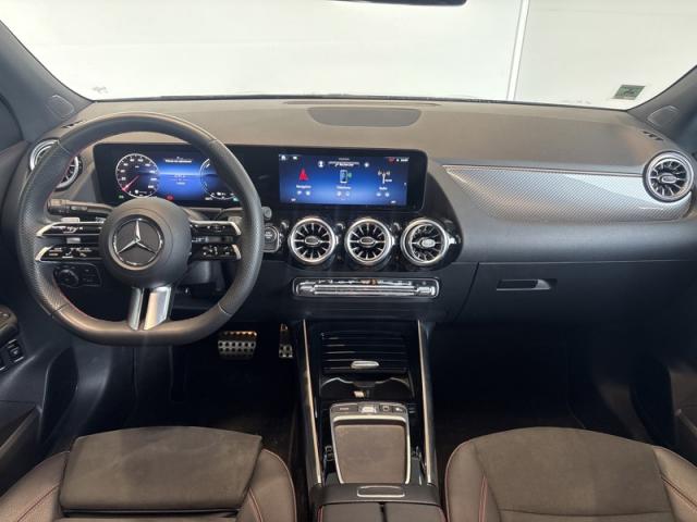Mercedes Benz Gla image 5