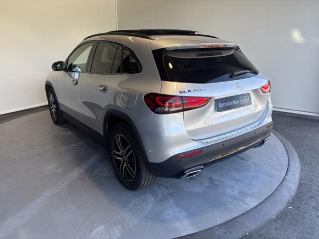 Mercedes Benz Gla image 4