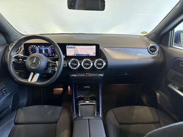 Mercedes Benz Gla image 6