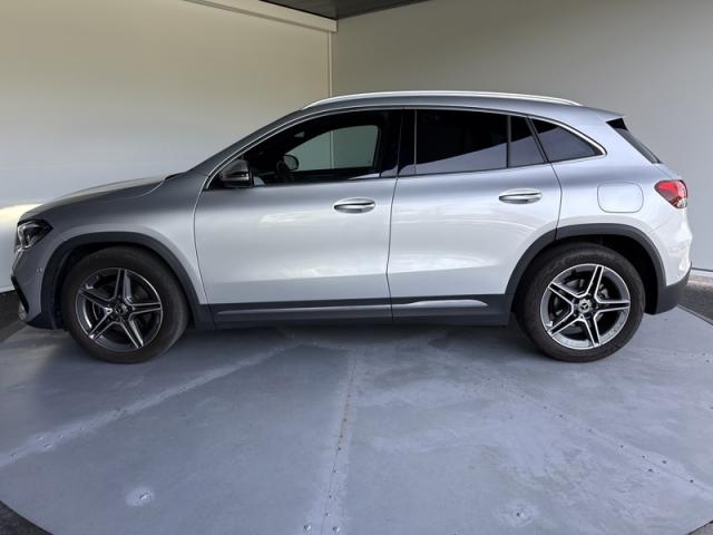 Mercedes Benz Gla image 6