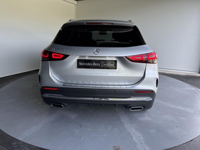 Mercedes Benz Gla image 8