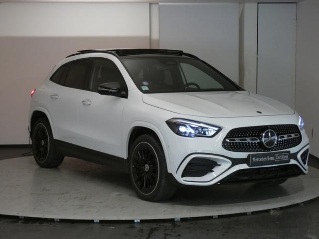Mercedes Benz Gla image 8